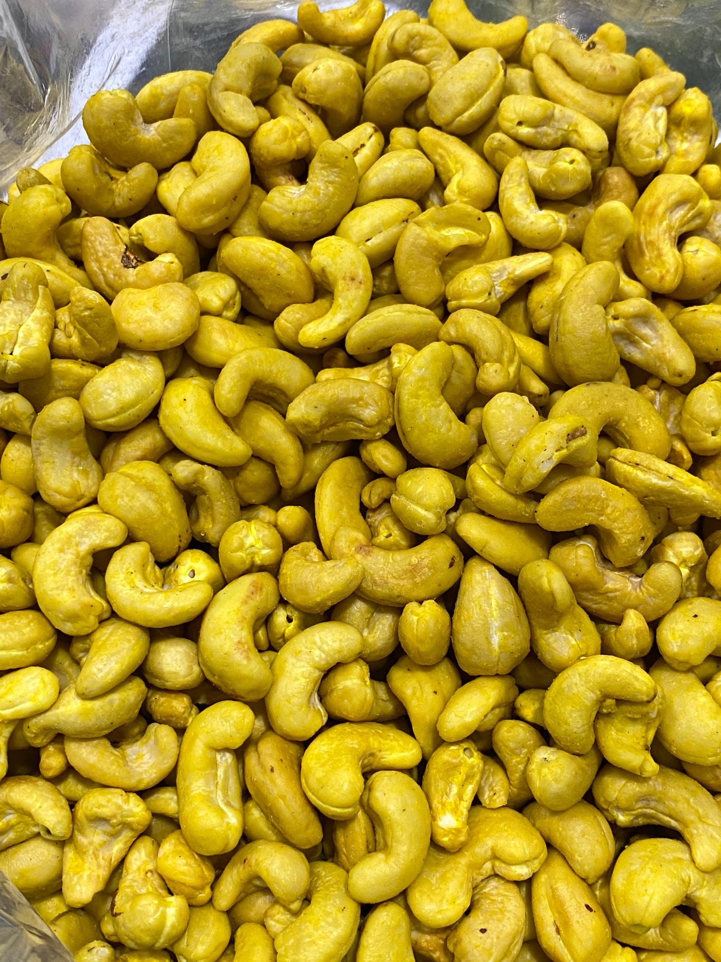 عکس فروشگاه ارگانیک بلوط و خرما و خشکبار