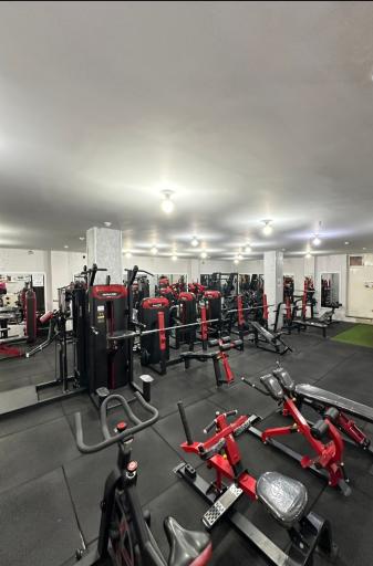 عکس باشگاه بدنسازی تن آرا