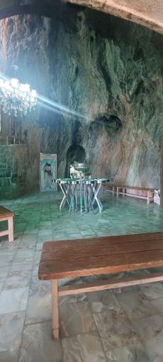 عکس زیارتگاه زرتشتیان چک چک