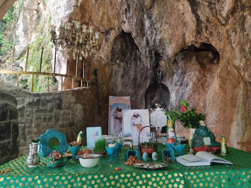 عکس زیارتگاه زرتشتیان چک چک