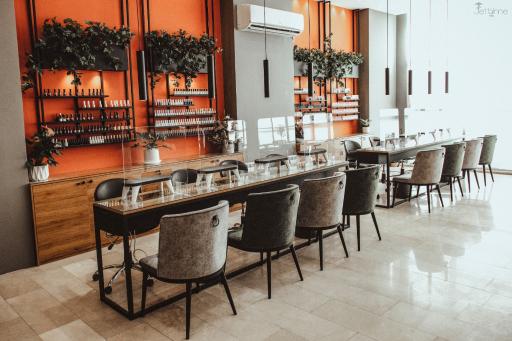 عکس سالن زیبایی ژوتم هال