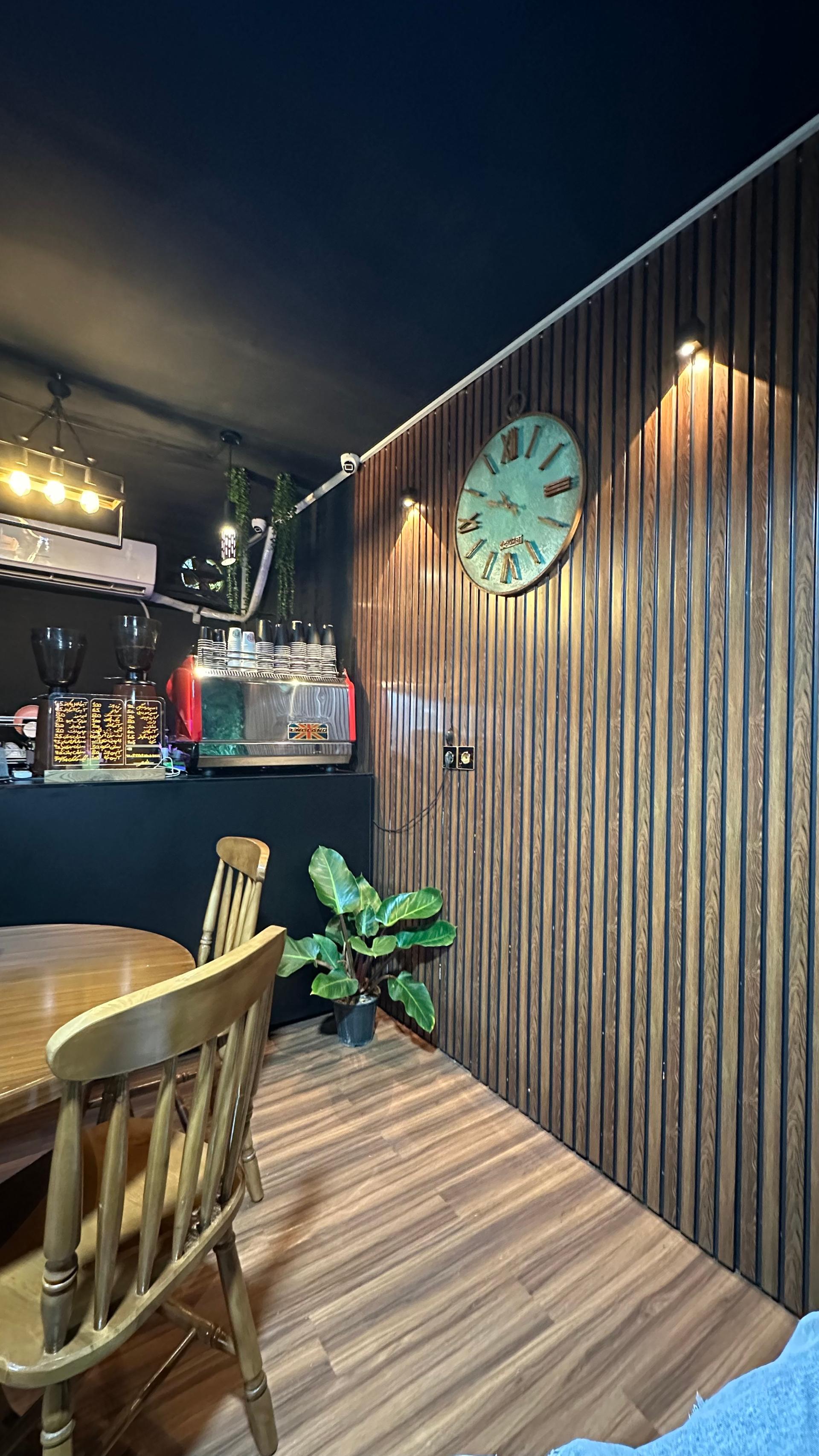 عکس کافه مجسمه 