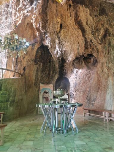 عکس زیارتگاه زرتشتیان چک چک