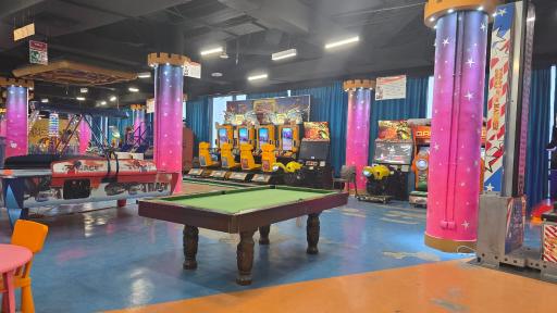 عکس شهربازی دنیای آرزو