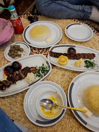 رستوران گل سنگ