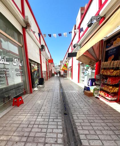 عکس مرکز خرید مجتمع فرهنگیان