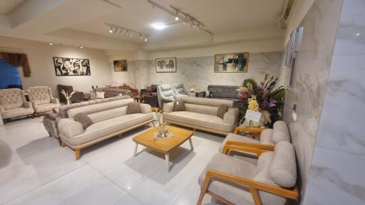 مبلمان بلونا 