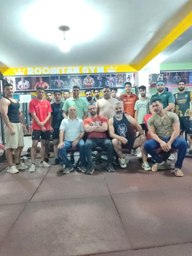 عکس باشگاه بدنسازی رویین تن