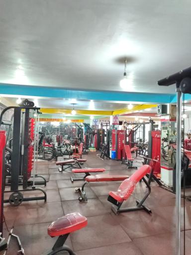 عکس باشگاه بدنسازی رویین تن