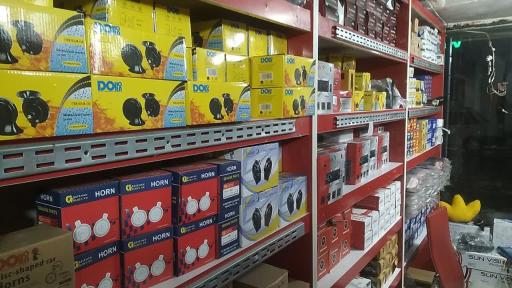 عکس فروشگاه اسپرت خراشادی