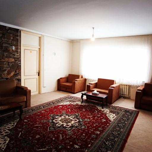 عکس مهمانپذیر ققنوس 