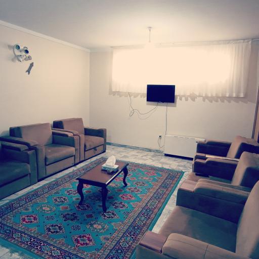 عکس مهمانپذیر ققنوس 