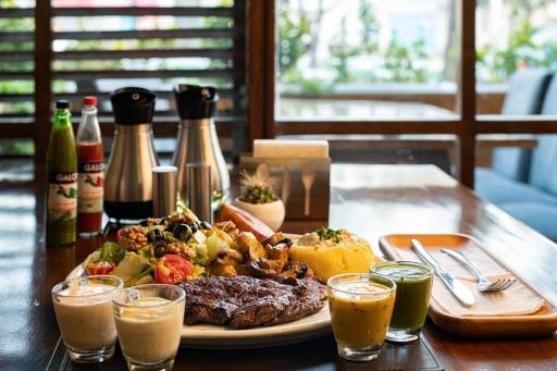 عکس رستوران ایتالیایی لیو