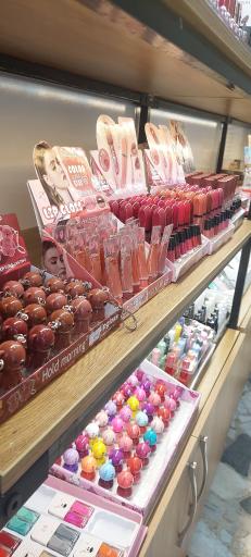 عکس آرایشی نیلسا