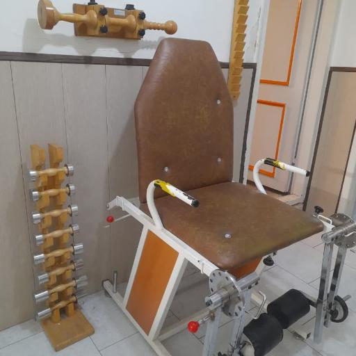 عکس فیزیوتراپی نوین(فیزیوتراپیست باخرد)