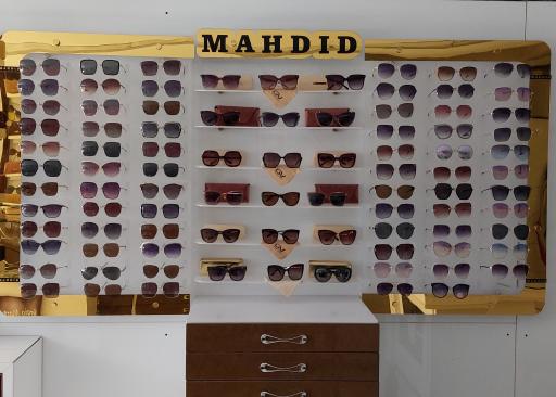 عکس عینک ماه دید