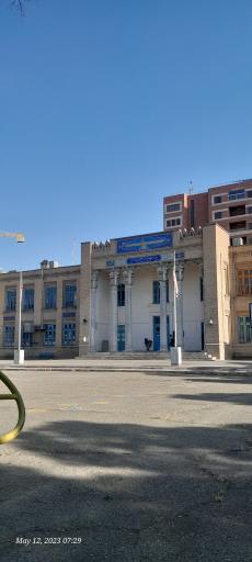 عکس دبیرستان انوشیروان دادگر (نوشیروان جی تاتا)