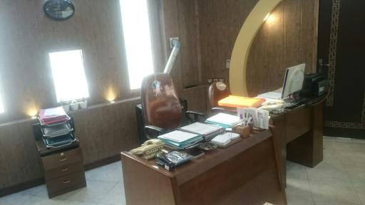 عکس کارگزاری رسمی بیمه مومنی