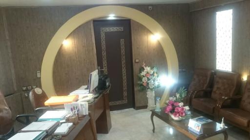 عکس کارگزاری رسمی بیمه مومنی