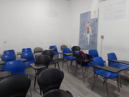 عکس گروه آموزشی بی مرز