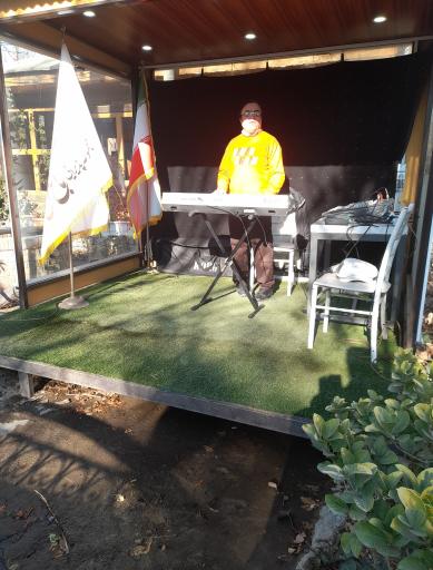 عکس باغ رستوران ملل