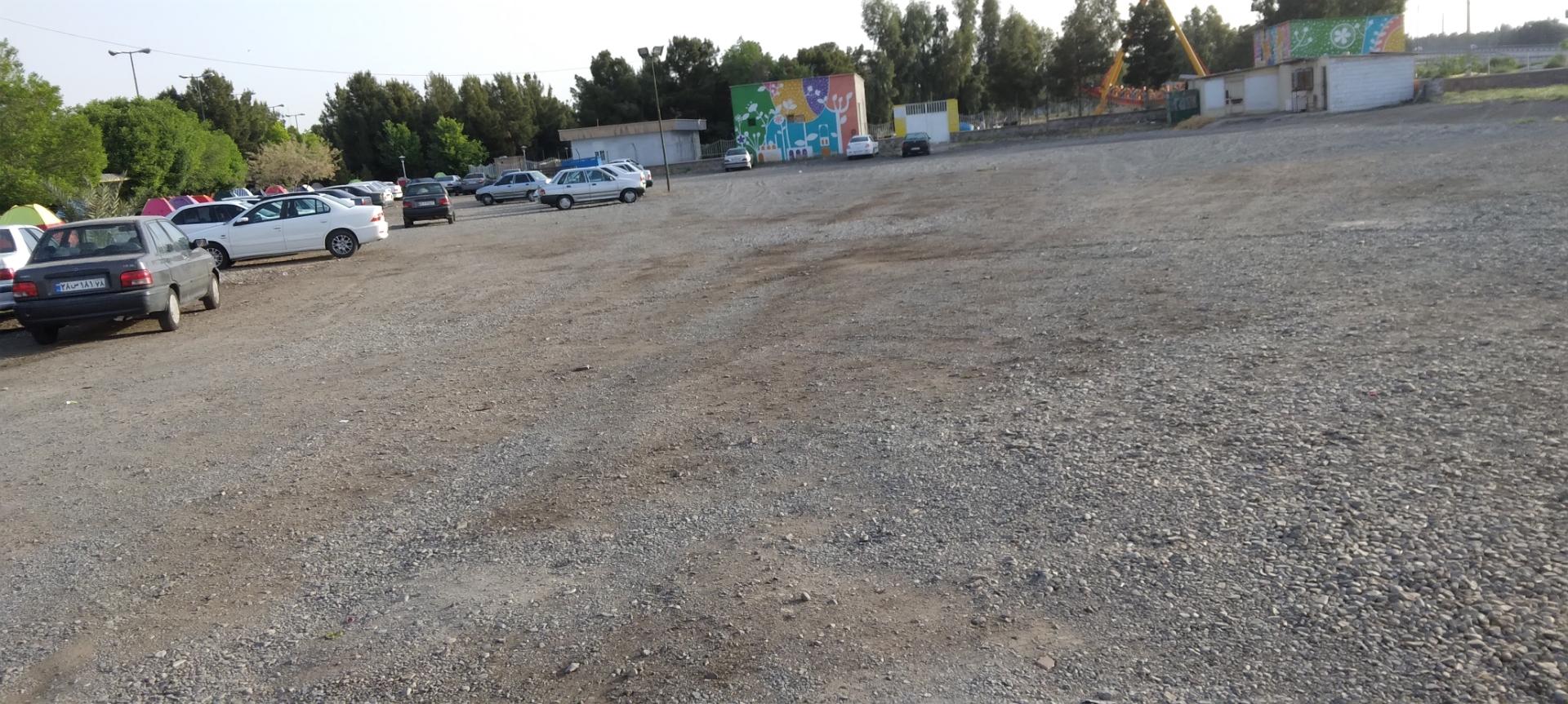 عکس پارکینگ خودرو