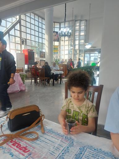 عکس اکبرجوجه برادران کلبادی شعبه نوشهر