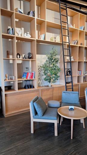 عکس کافه رستوران زمین