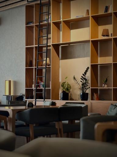 عکس کافه رستوران زمین