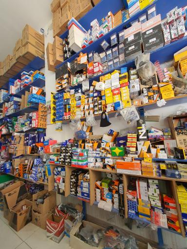 عکس فروشگاه لوازم یدکی یوسف شکرزاده