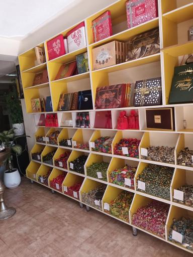 عکس شیرینی بله برون