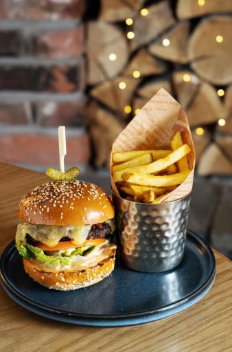 عکس فست فود صفا