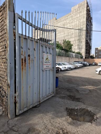 عکس پارکینگ عمومی ورزش