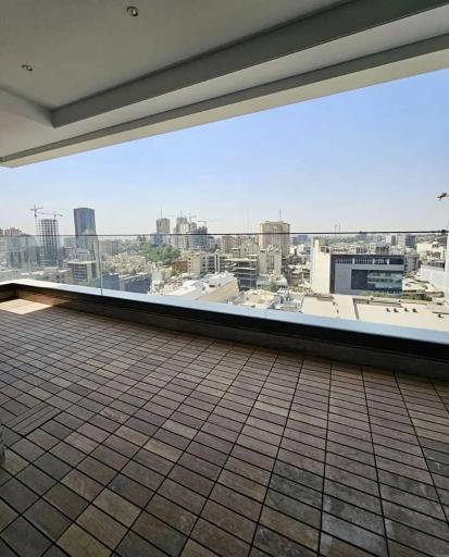 عکس برج باغ هرمس