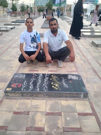 عکس مزار شهید محمدعلی ایزدی