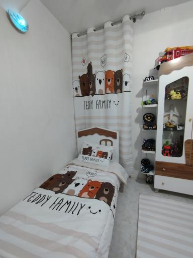 عکس ست خواب و پرده تاج دکور اسماعیل زاده