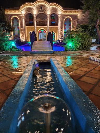 عکس مجموعه پذیرایی اقامتی عمارت مهستان