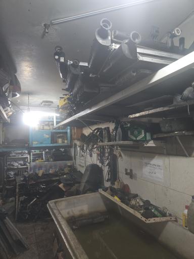 خدمات رادیاتور و باک قربانی