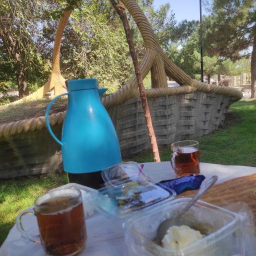 عکس پارک مشروطه