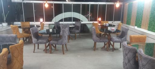 عکس رستوران بام مارلیک