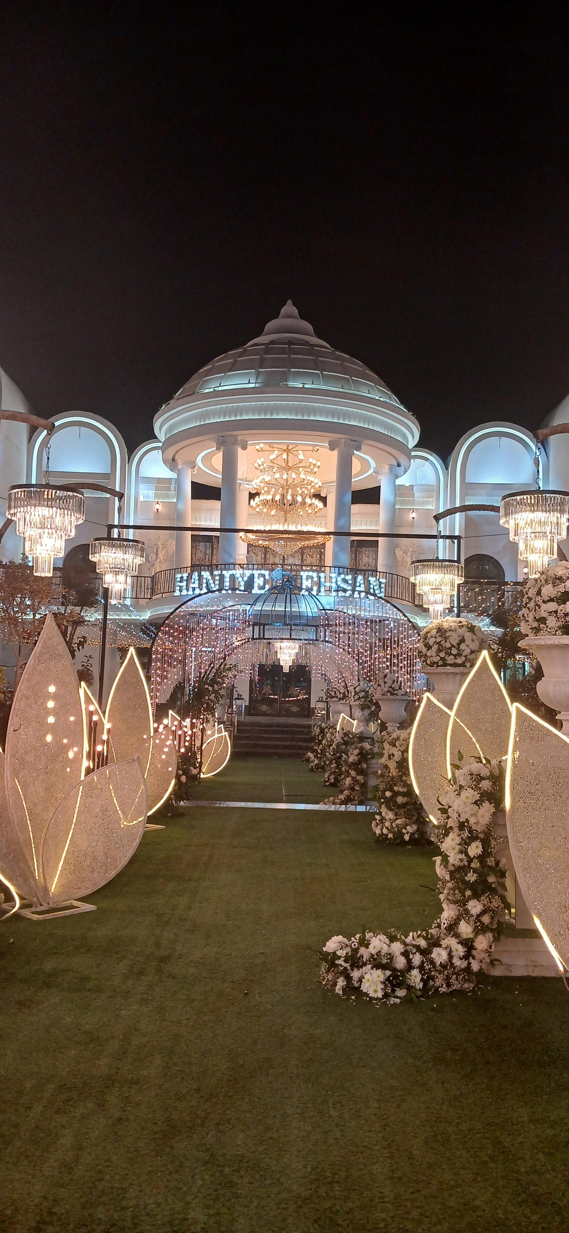 عکس باغ تالار ۷۷۷