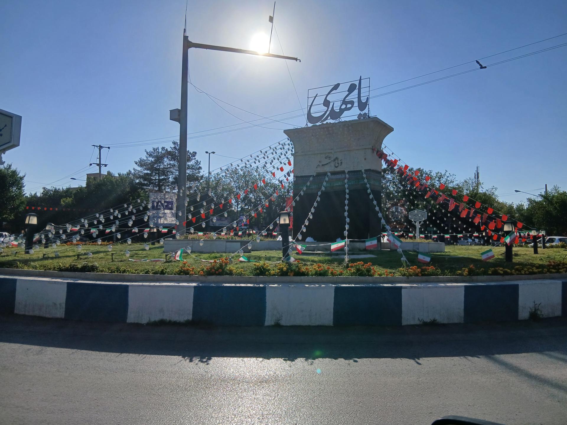 عکس میدان ولیعصر