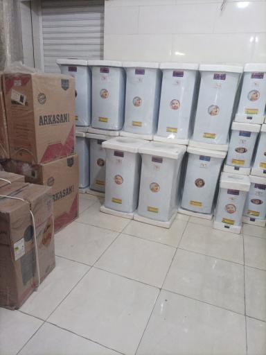 عکس لوازم خانگی محمد (سناتور سابق)