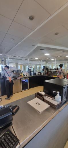 عکس کافی‌شاپ ترانزیت