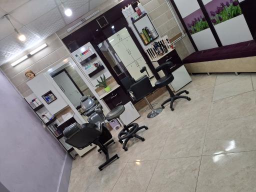 عکس سالن زیبایی فرشین