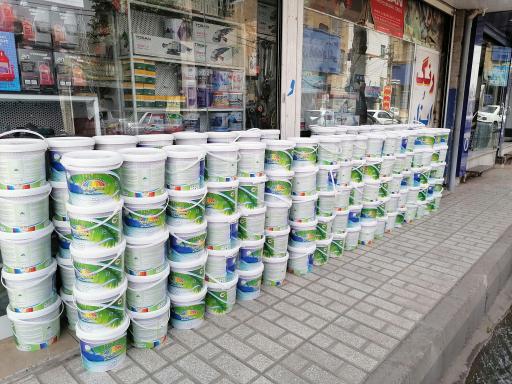 عکس رنگ و ابزار سودمند 