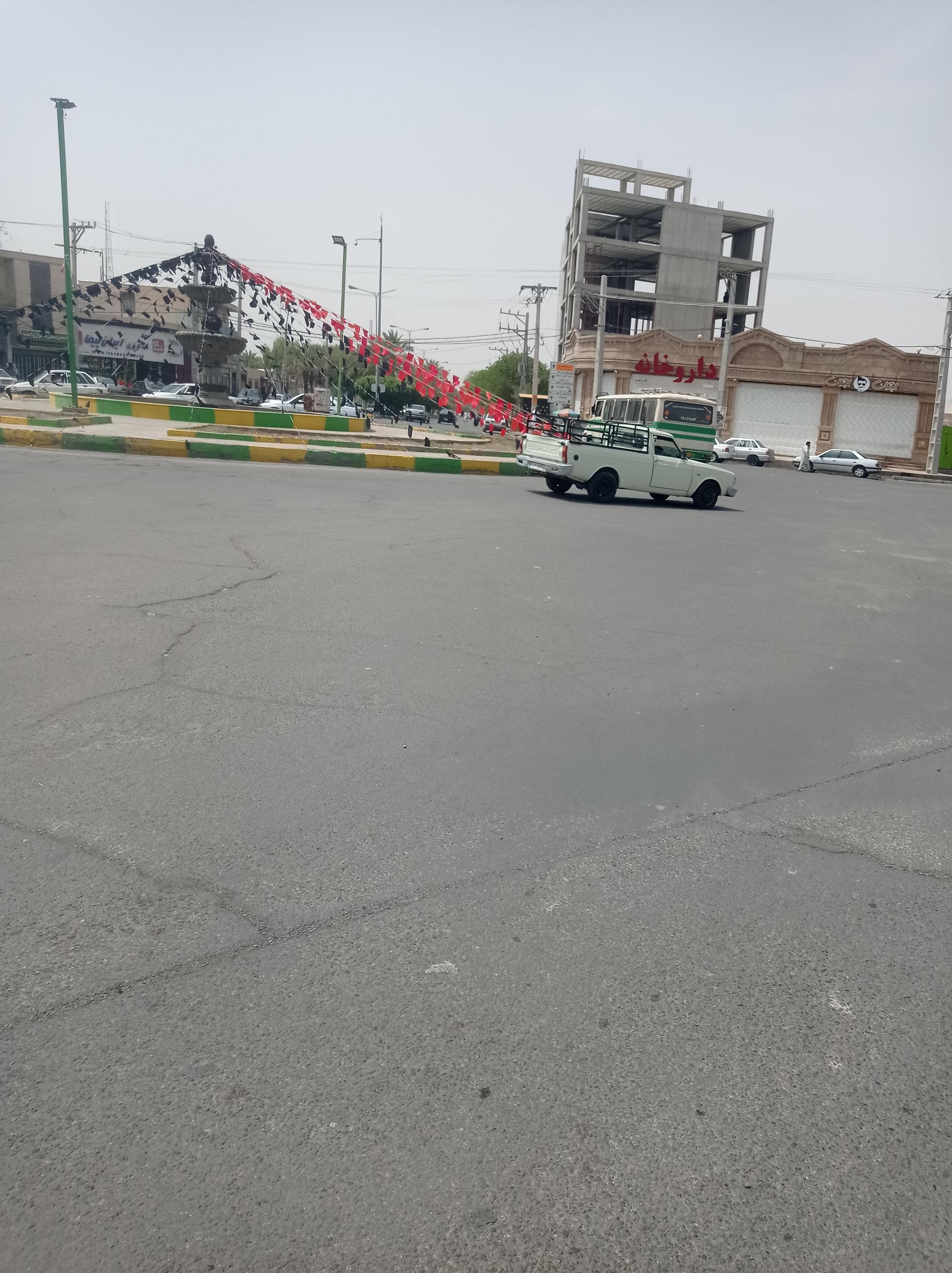 عکس میدان (ایران پیما)