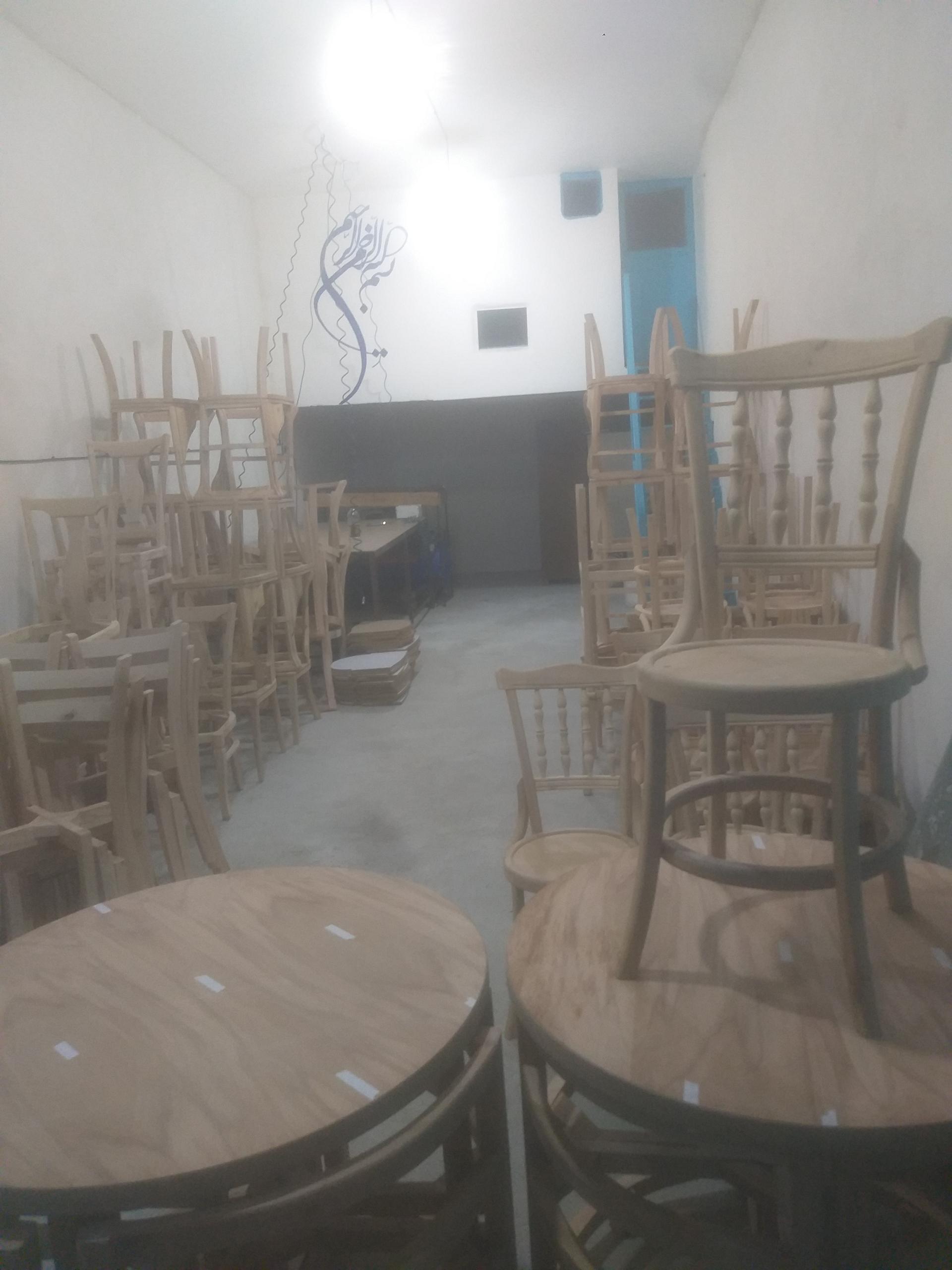 عکس تولید و پخش میز نهار خوری 