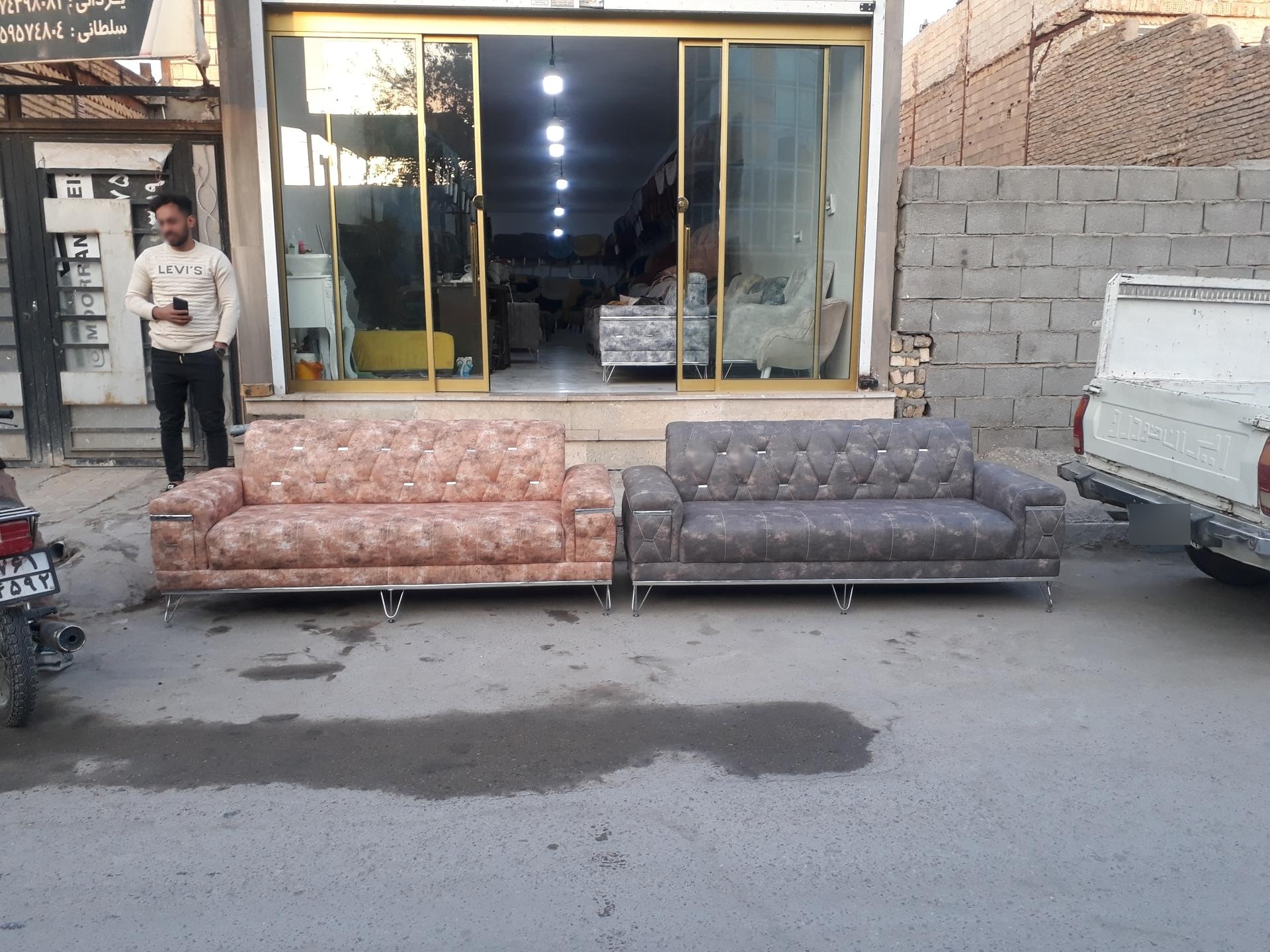 عکس فروشگاه مبل ایده آل