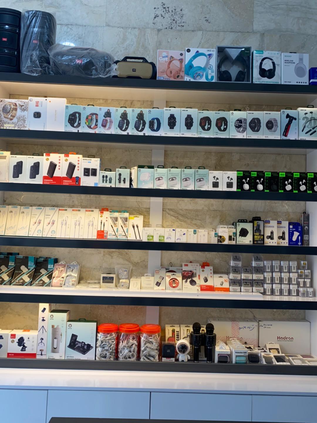 عکس اپل استور واحدی